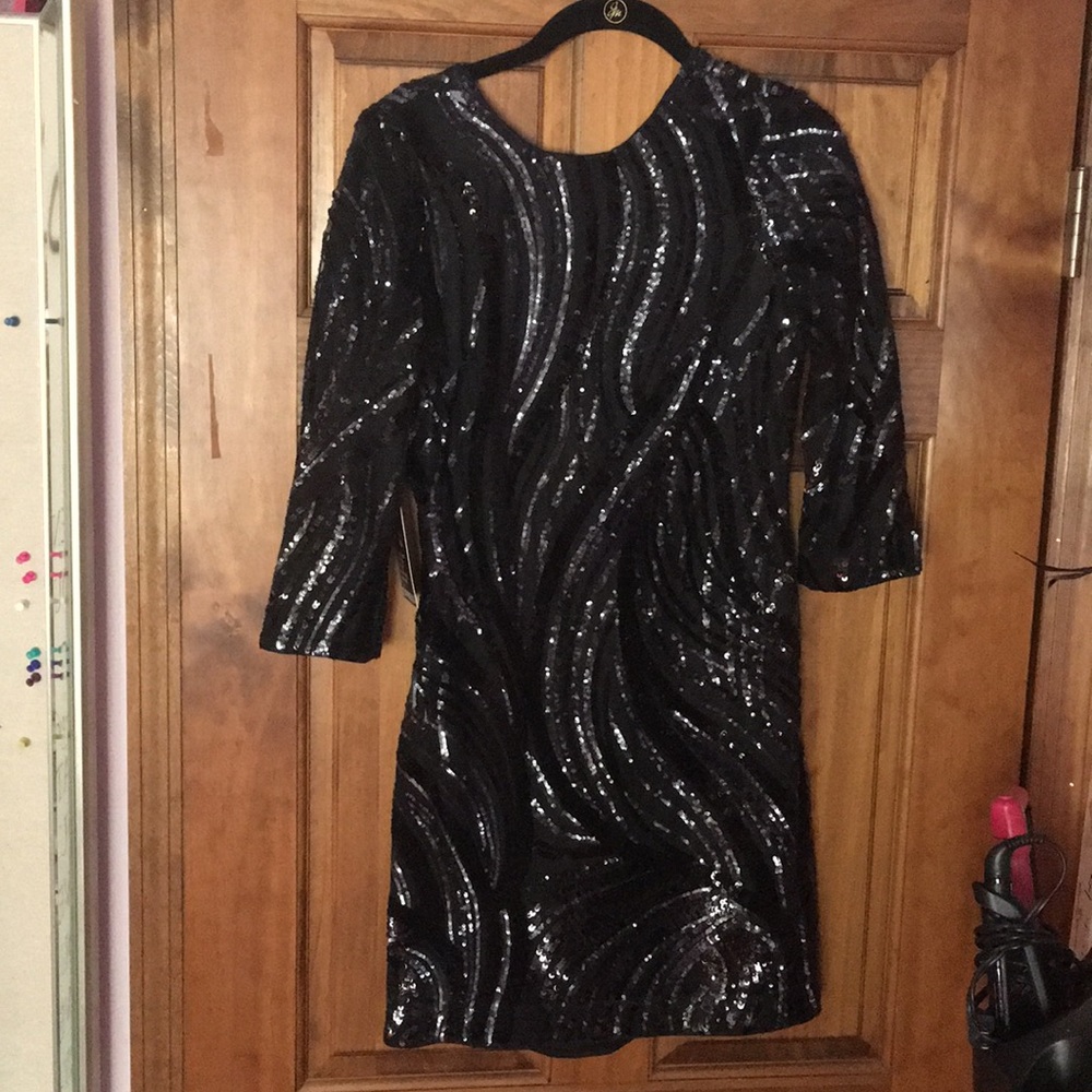 Express dress with low back